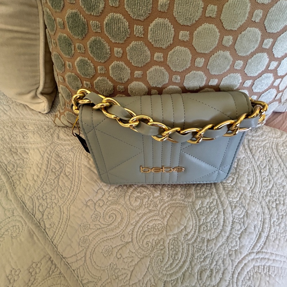 “bebe” Clutch handbag w/braided chain handle - light blue - Picture 2 of 9